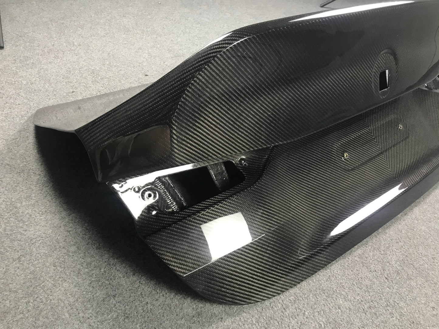 CSL STLYE CARBON FIBER REAR TRUNK - BMW G82 M4