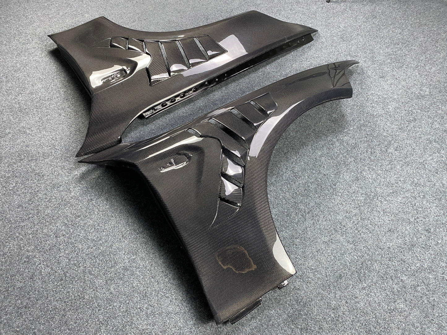 MP STYLE CARBON FRONT FENDERS - BMW F87 M2 & M2 COMPETITION