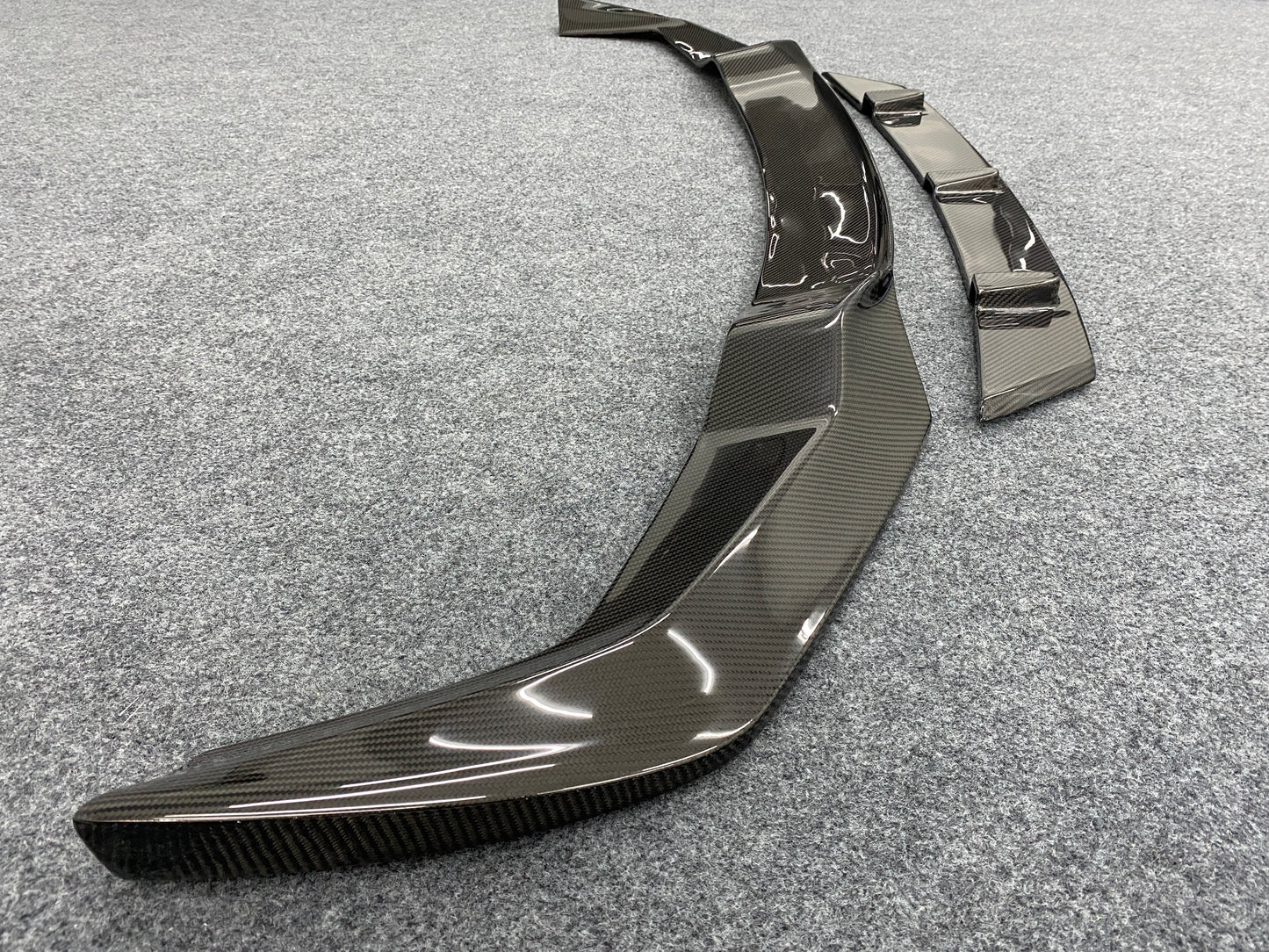 V STYLE CARBON FIBER FRONT LIP - BMW F87 M2