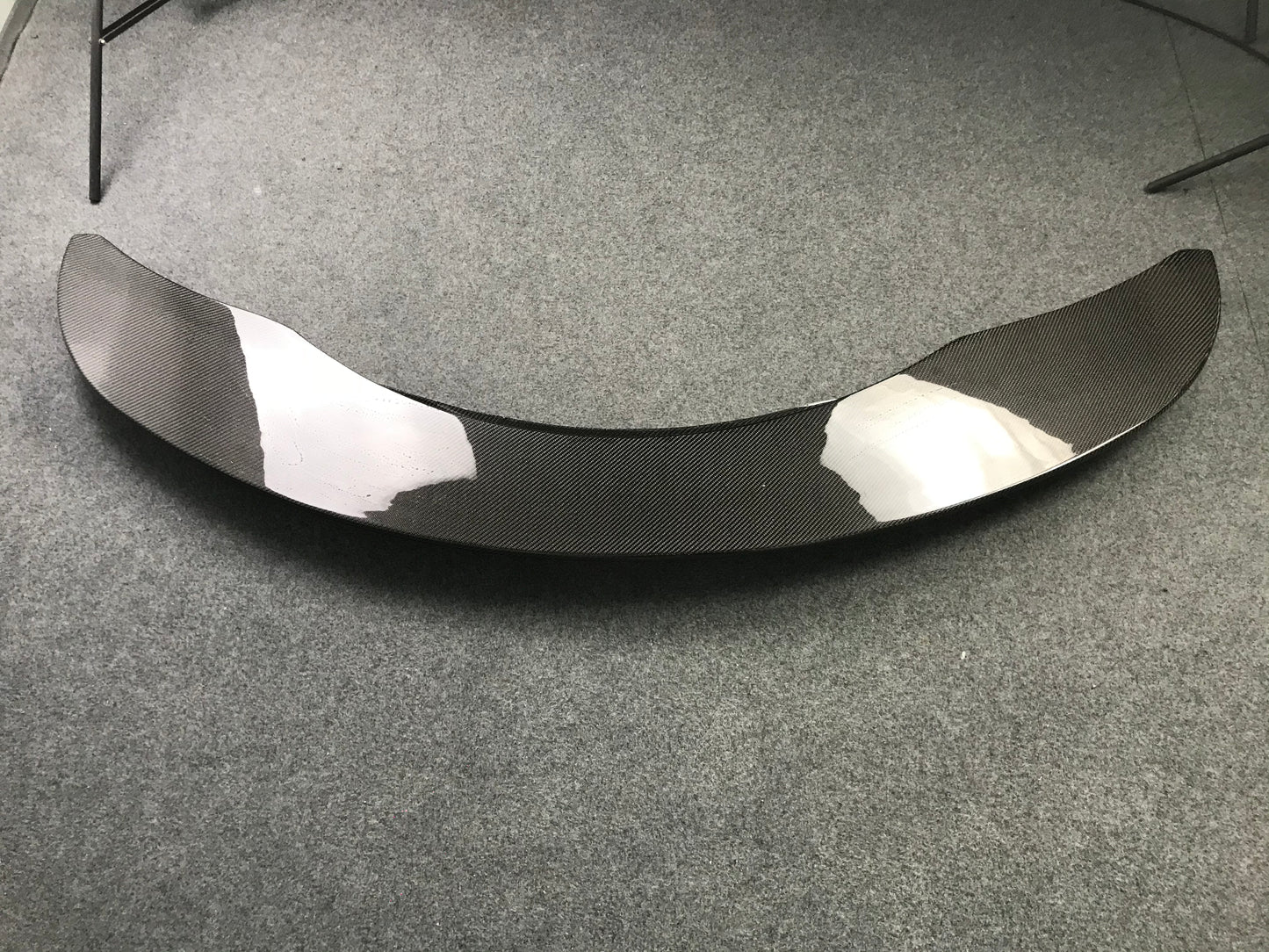 GT4 1:1 CARBON FIBER FRONT LIP - BMW E90/E92/E93 M3 & 3 SERIES