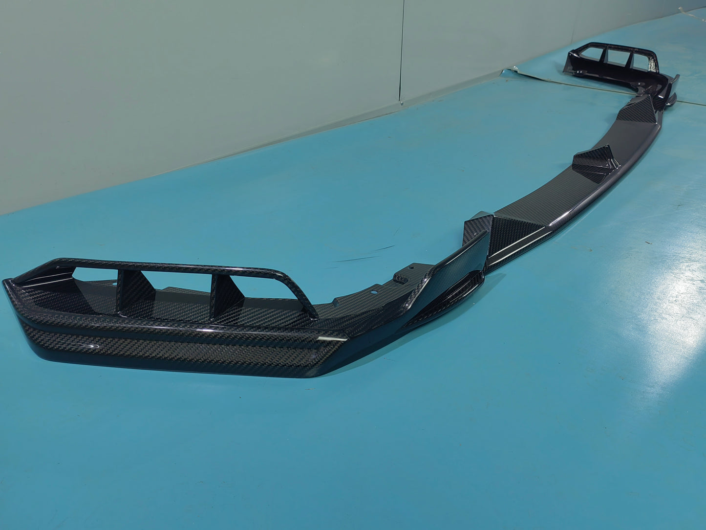 LD STLYE CARBON FIBER FRONT LIP 3 PARTS - BMW F95 X5M