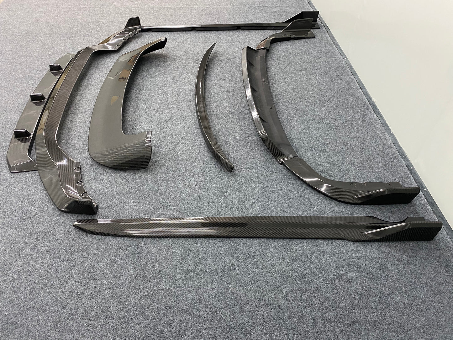 CARBON FIBER BODY KIT - BMW G05 X5