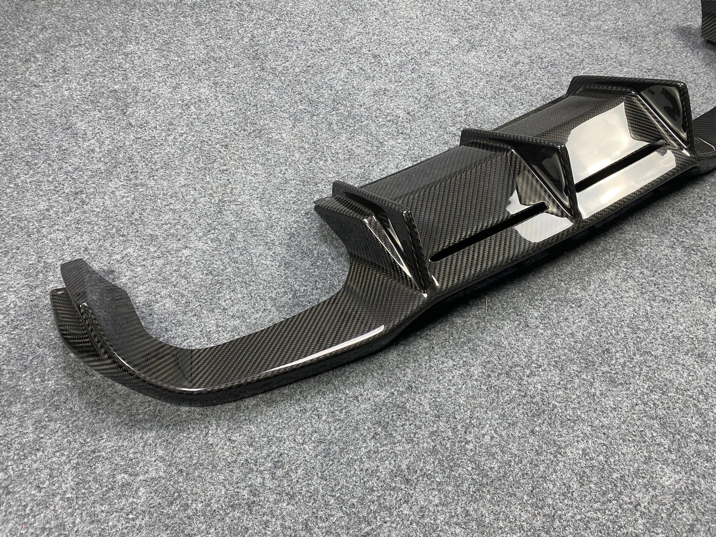 MTC STYLE CARBON FIBER REAR DIFFUSER - BMW F87 M2 & M2 COMPETITION