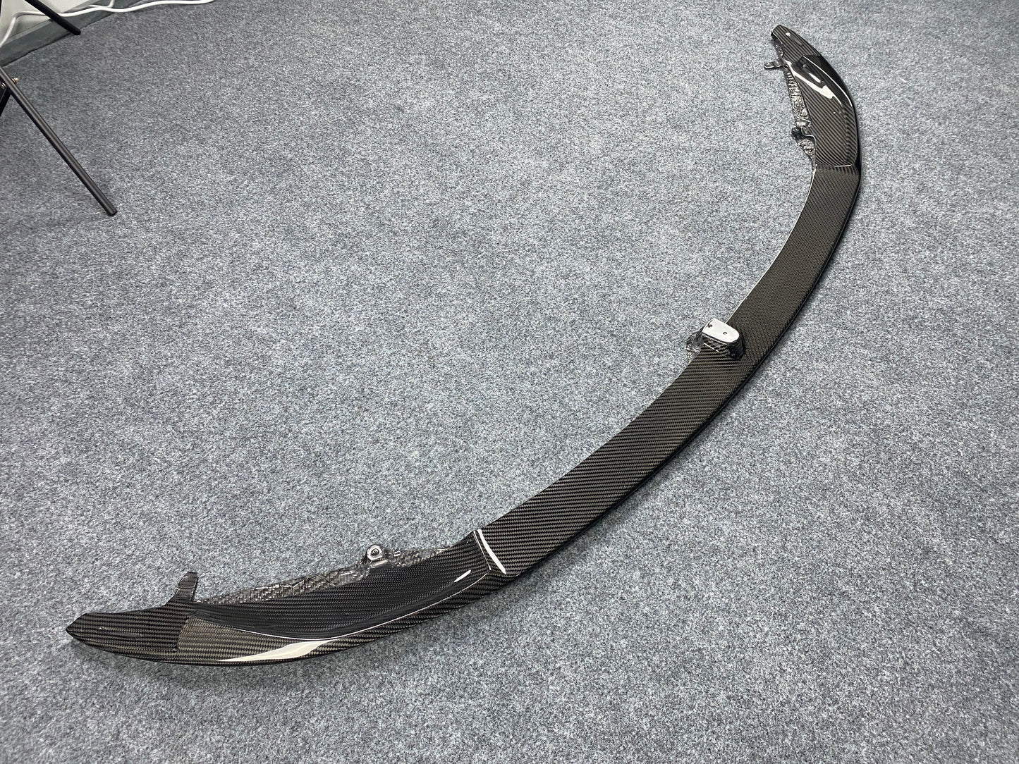 MP STYLE CARBON FIBER FRONT LIP - BMW F80 M3 & F82/F83 M4